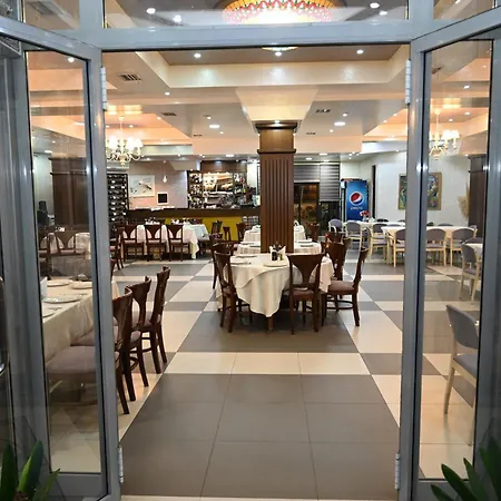 Kompleksi Lyhnidas Hotel 4*